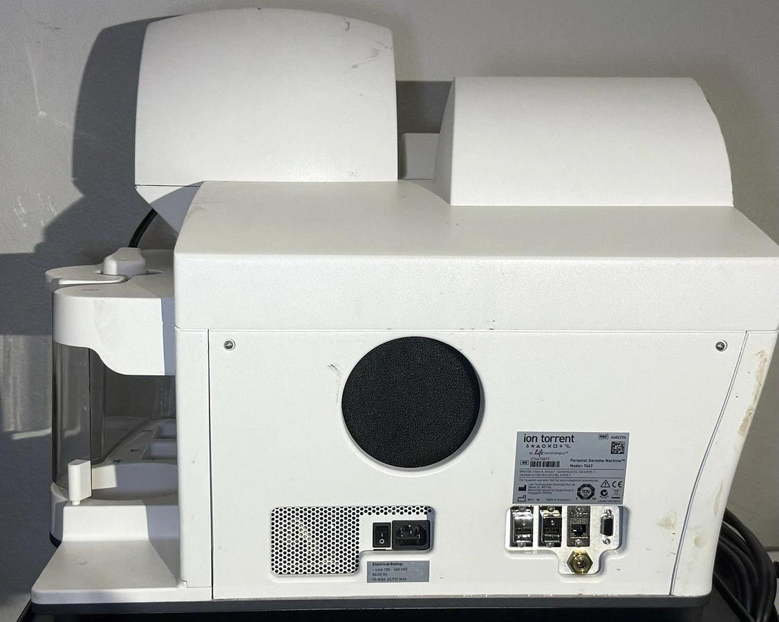 Used Life Technologies Ion Torrent Personal Genome Machine - Model 7467 (REF 4482296)