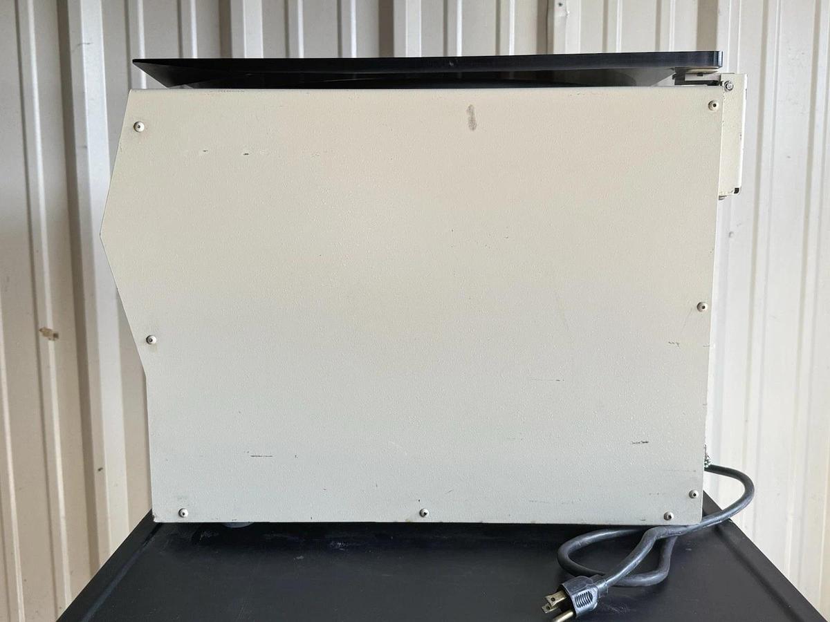 Used The Silent Solution Silencer 2200 Centrifuge System with Rotor