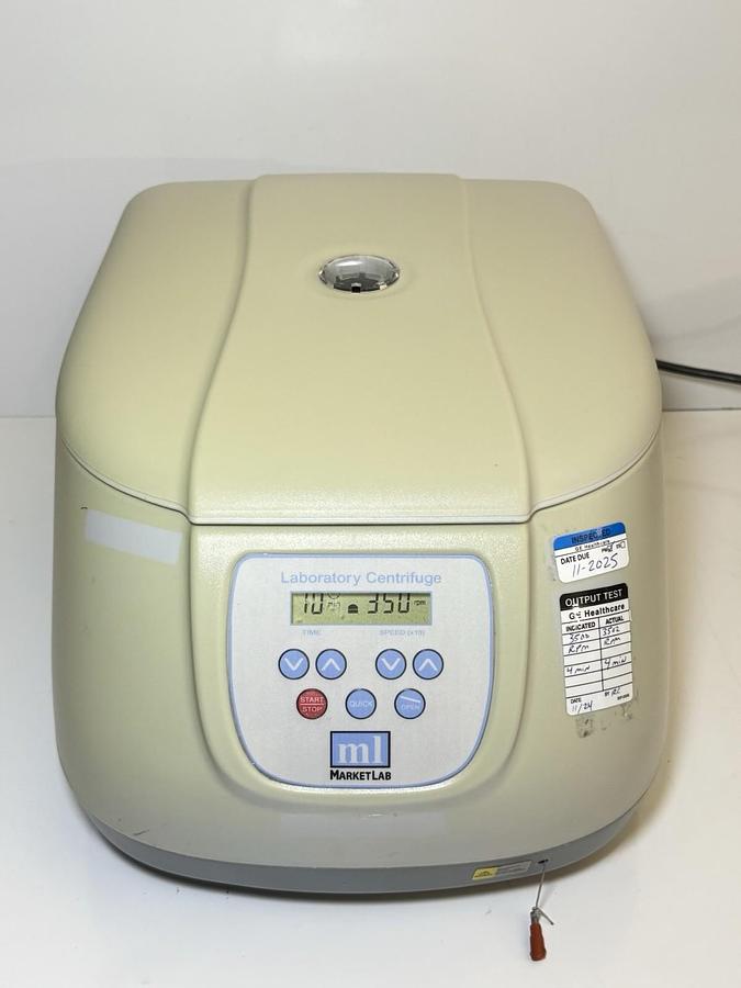 Used Benchmark ML Market Lab Centrifuge 8x15ml C3100 With rotor