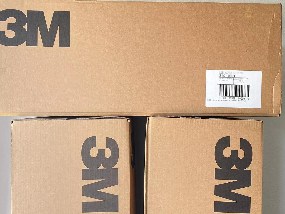 Used NEW Case (2000 Pairs) 3M Classic E-A-R 310-1001 Uncorded Disposable Earplugs