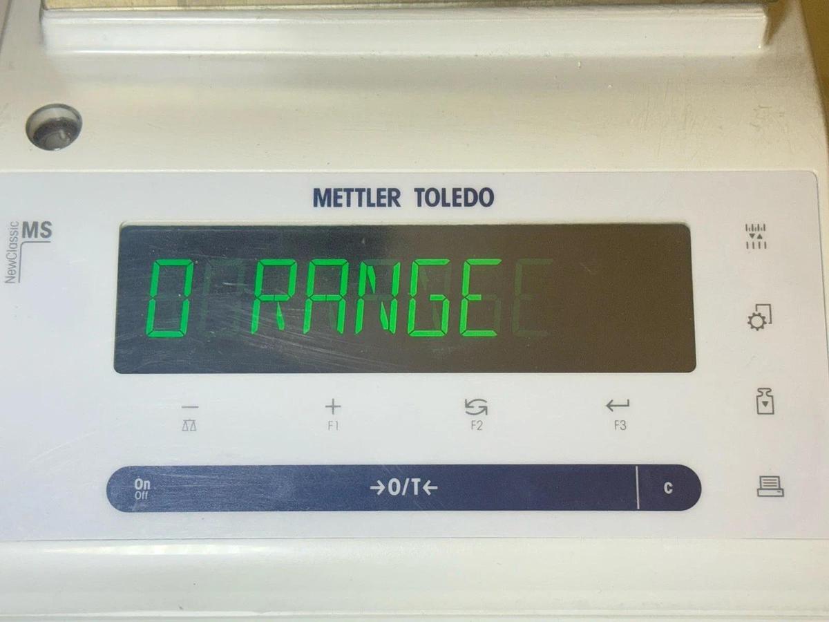 Used METTLER TOLEDO MS1602S /03 Scale Newclassic MS Toploading Balance 1620g X 0.01g