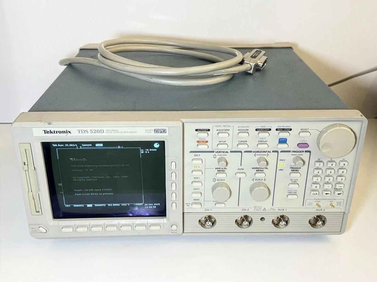 Used Tektronix TDS 520D 500 MHZ Two Channel Digital Oscilloscope