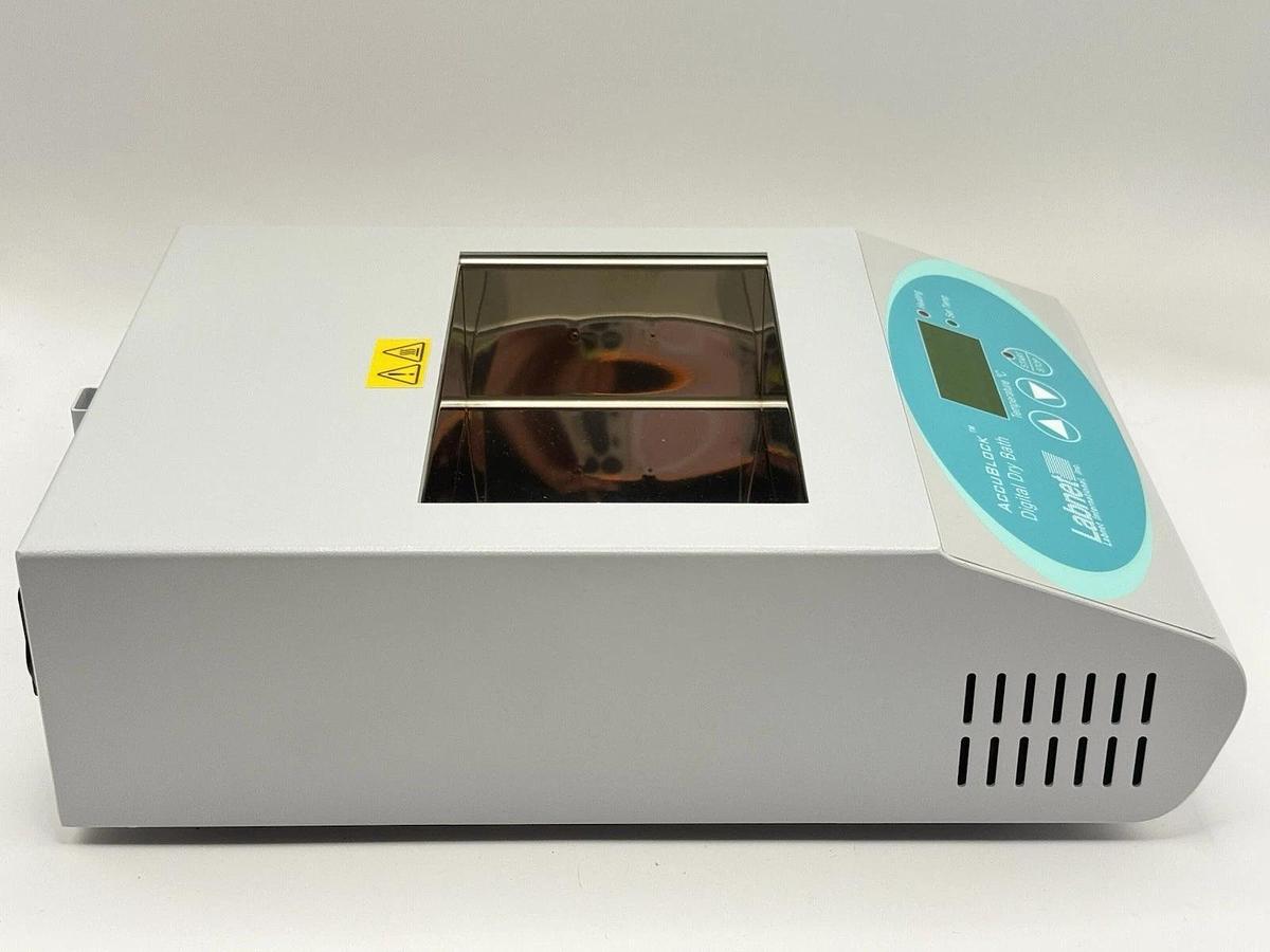 NEW Labnet D1200 AccuBlock Digital Dry Bath Heated Laboratory Device