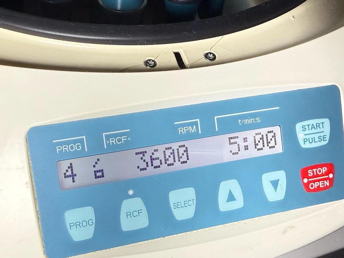 Used Hettich EBA 280 Lab Benchtop Centrifuge Ref 1101-01 w/ 12-Place Swing Rotor