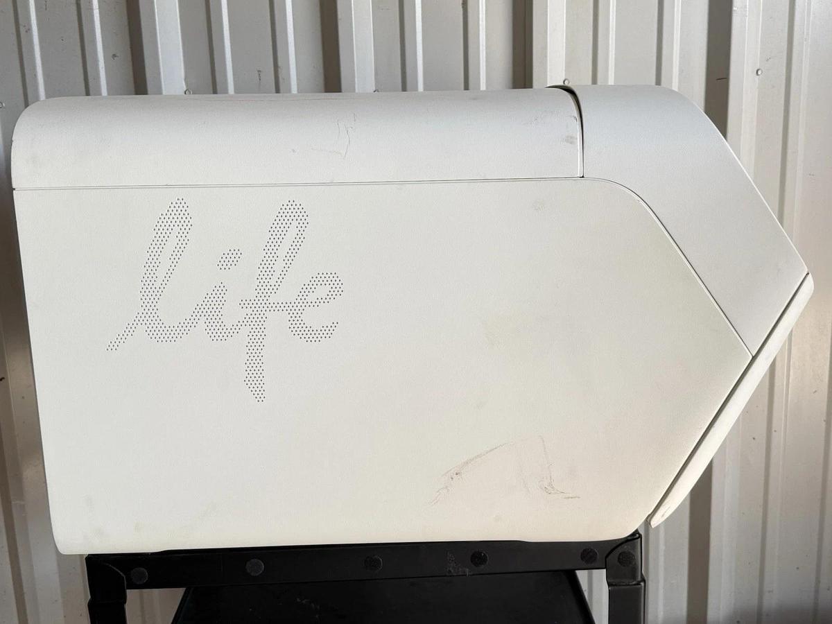 Used Life Technologies Ion Torrent Proton Semiconductor Sequencer INS1005663