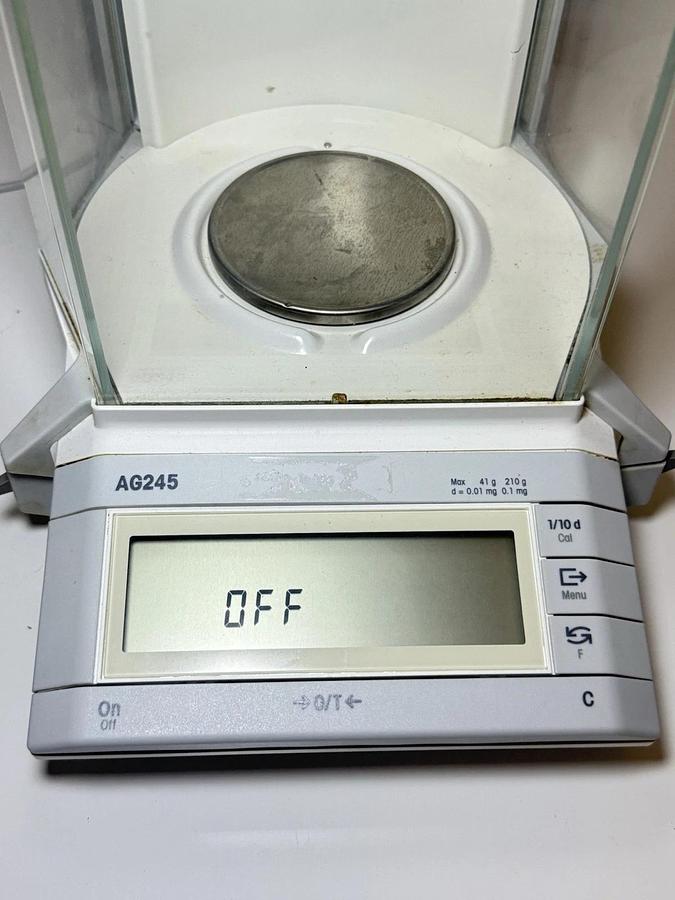 Used Mettler Toledo AG245 Laboratory Lab Digital Analytical Balance Scale