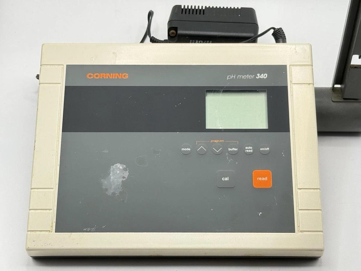 Used Corning Model 340 Laboratory Lab pH Meter Measurement Device