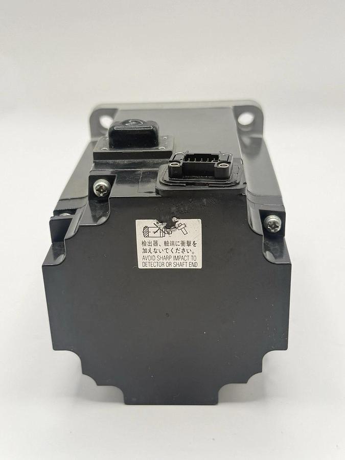 Mitsubishi Electric - AC Servo Motor HF-MP73
