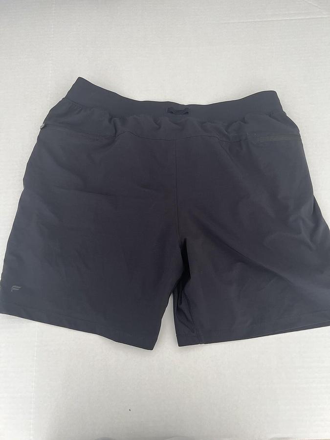 Used Fabletics Shorts Men's XL Fundamental 7" Athletic Trainers - With Liner