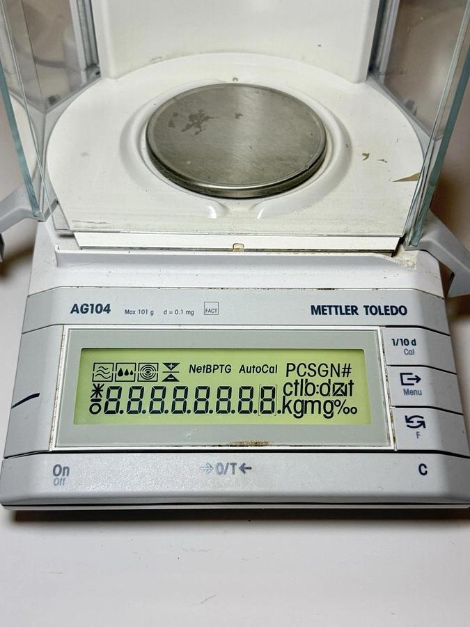Used Mettler Toledo AG104 Laboratory Lab Digital Analytical Balance Scale