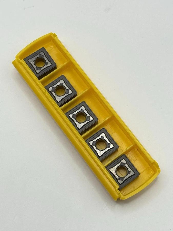 Used 5pcs KENNAMETAL SNMG120408RP (3752120) KCK05 Carbide Turning Insert – Roughing