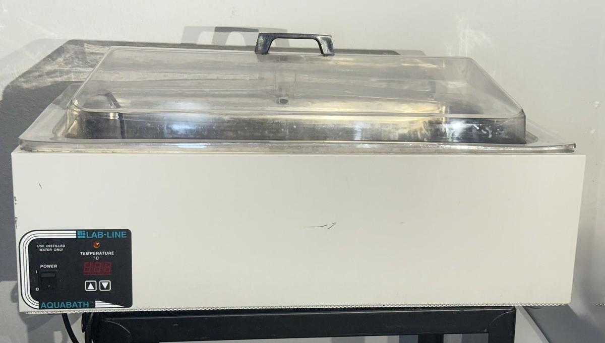 Used Lab-Line / Barnstead AquaBath 18012 Heated Water Bath