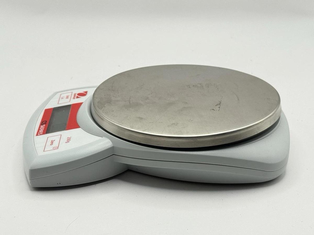 Used Ohaus CS200 Series Digital Portable Laboratory Scale