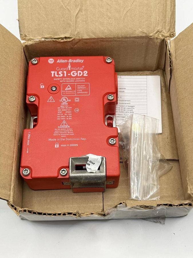 Used Allen Bradley TLS2-GD2 Safety Interlock Switch With Guard Locking 440G-T27123