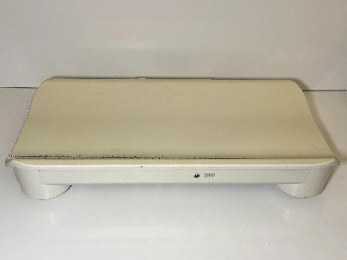 Used DORAN DS4050 Digital Infant Scale