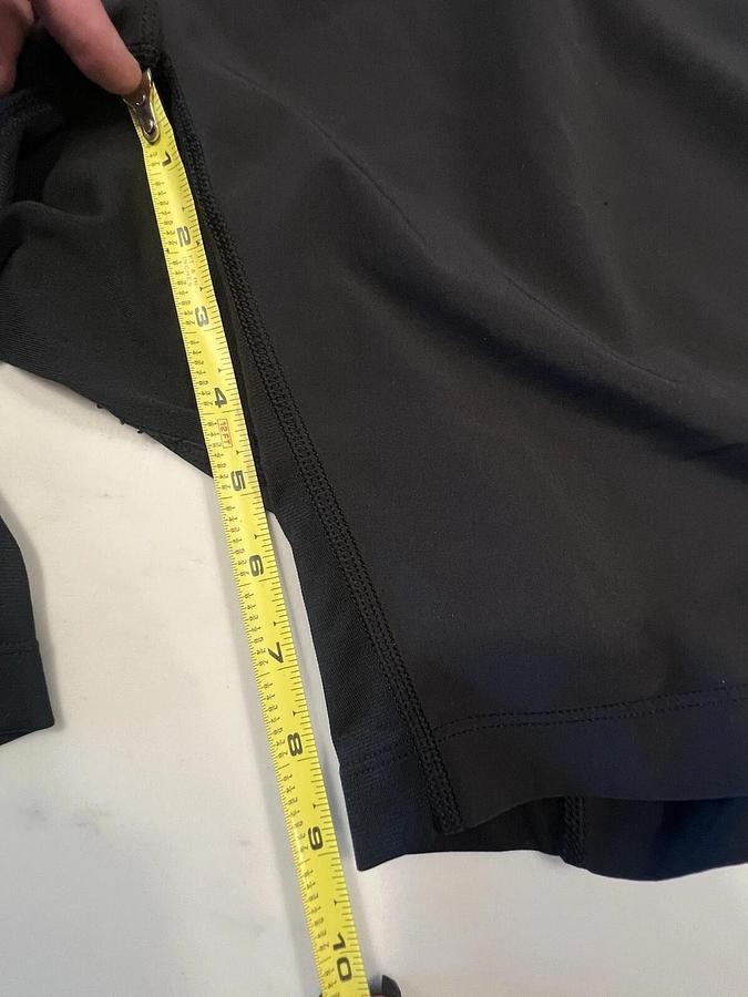 Used LULULEMON MENS sz XL BLACK SHORTS CA 35801 9” Inseam