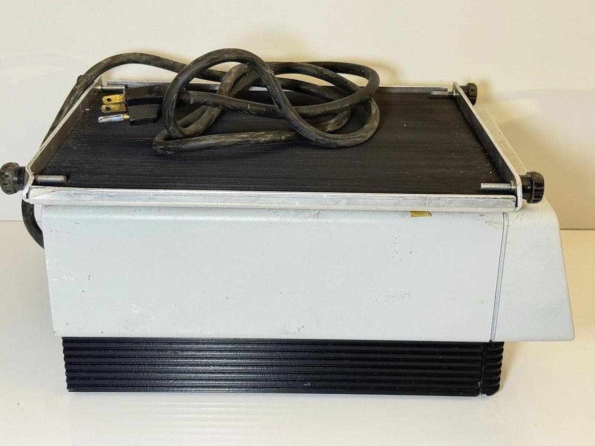 Used VWR Scientific Digital Orbital Shaker Cat. No. 57018-754 Platform Shaker 980001