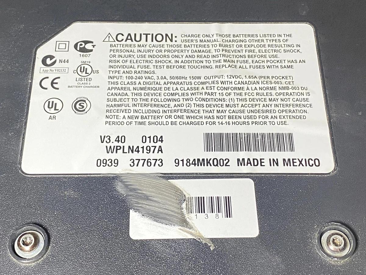 Used Motorola WPLN4197A 6-Bank Adaptive Battery Charging Station