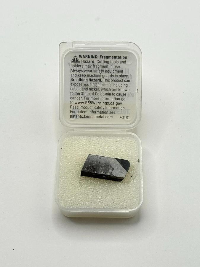 Used Kennametal PT32A10312 KD1400 Milling Blade Insert – NEW – OEM Carbide (4146337)