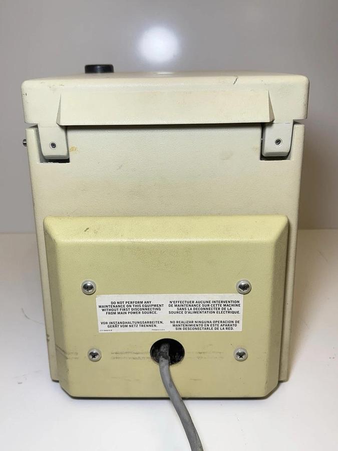 Used Beckman Microfuge 12 Laboratory Centrifuge with Rotor