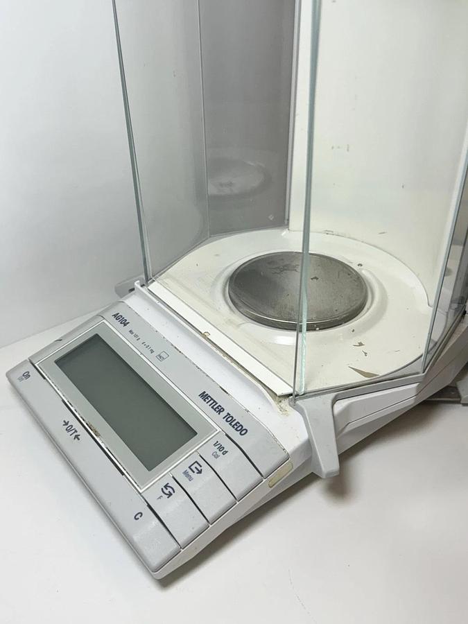 Used Mettler Toledo AG104 Laboratory Lab Digital Analytical Balance Scale