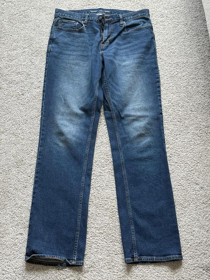 Used Men's Old Navy Straight Built in Flex Jeans 34x34