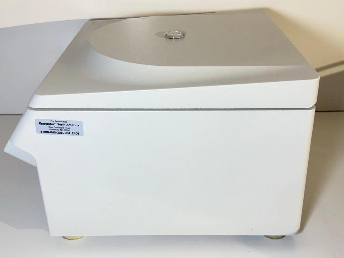 Used Eppendorf 5417C High Speed Digital Centrifuge with F45-30-11 Rotor