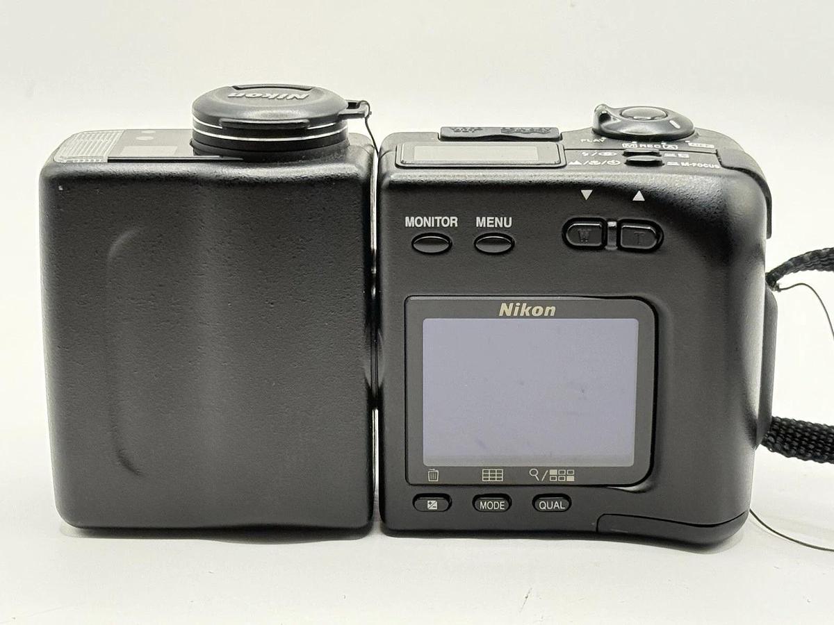 Used Nikon Coolpix 950 E950 Digital Camera with Case
