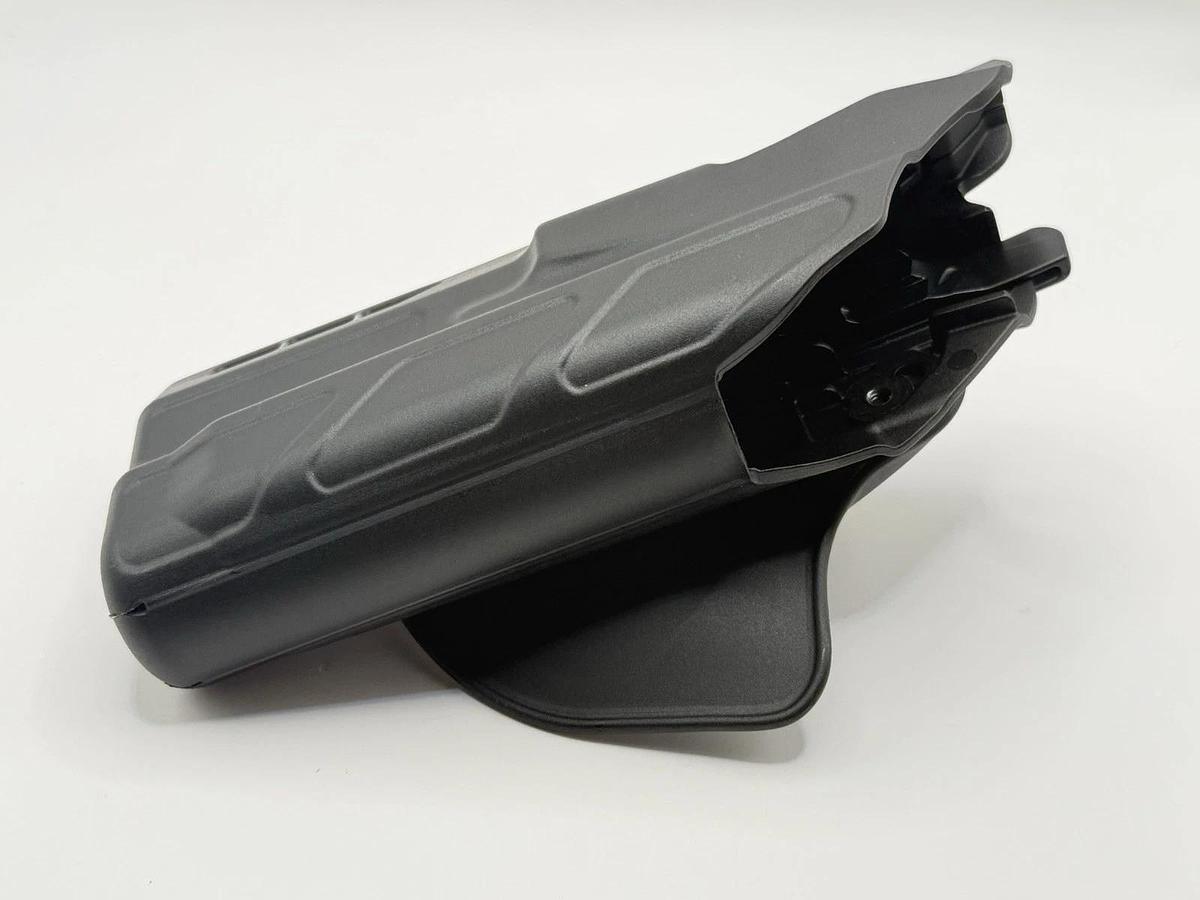 Used Safariland Black Duty Holster Glock 9/40 17/22 light 7378-832