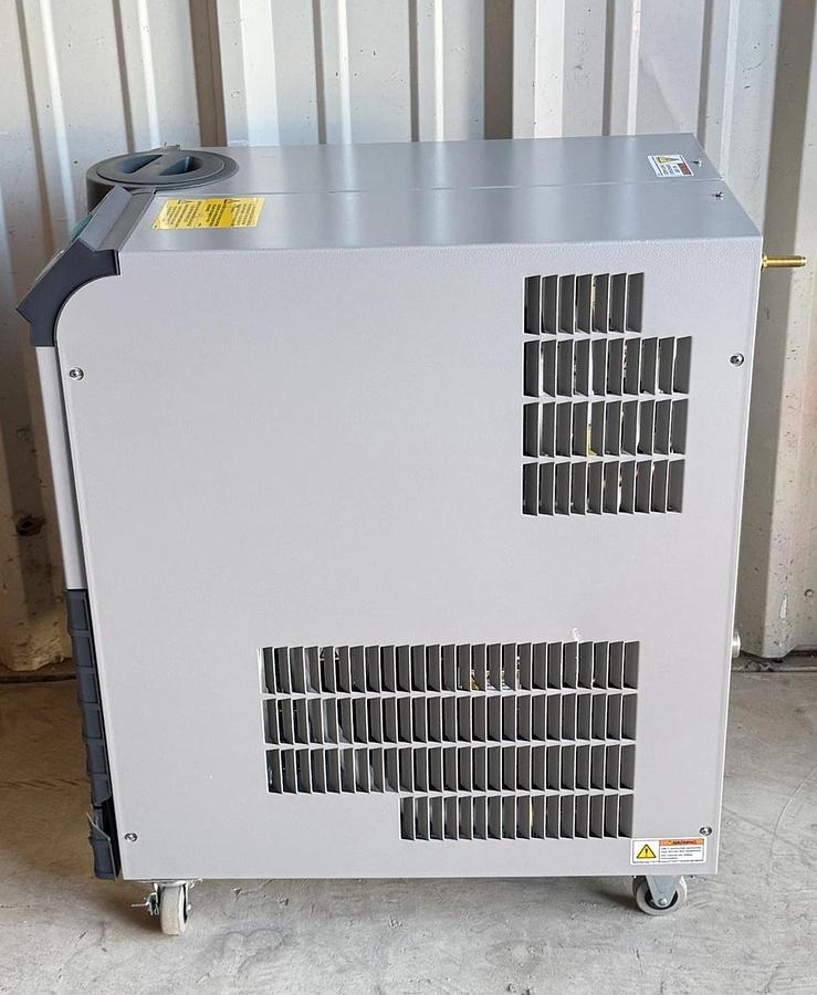 Used Thermo Scientific NESLAB ThermoFlex900 Recirculating Chiller