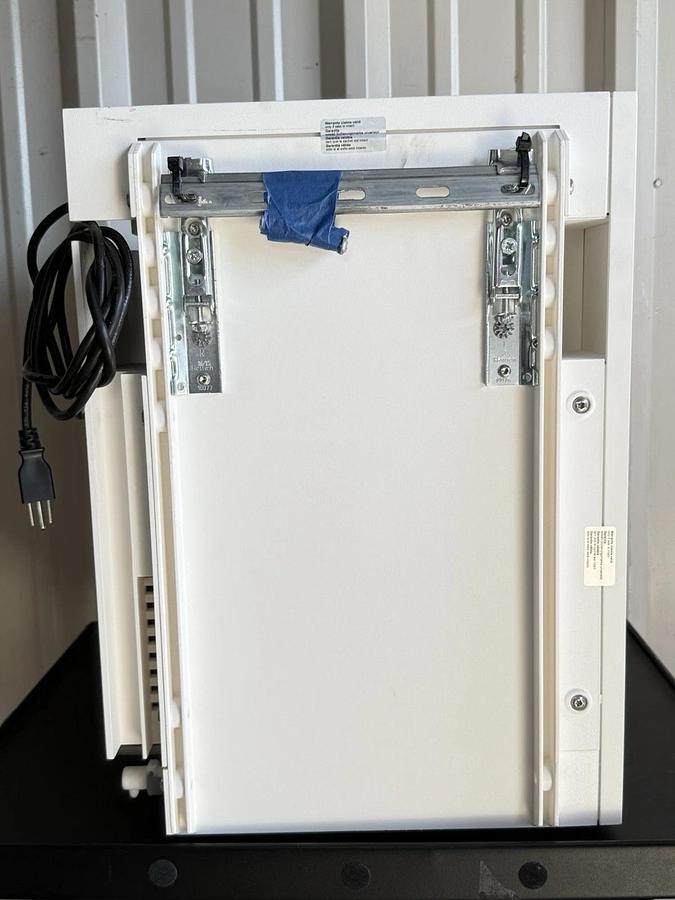 Used Sartorius Lab Instruments Arium Advance H20-EDI Water Purification System