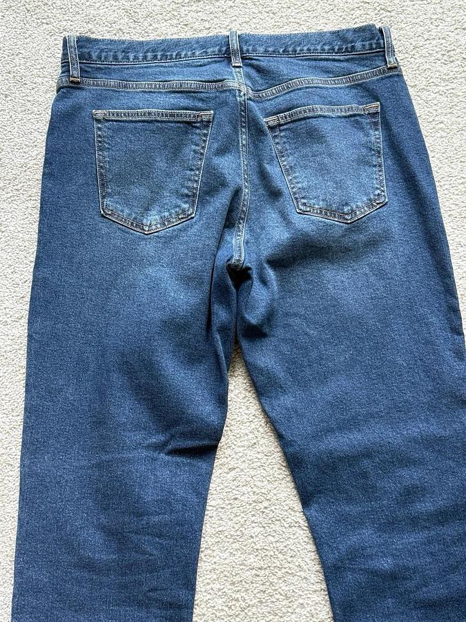 Used Men's Old Navy Straight Built in Flex Jeans 34x34