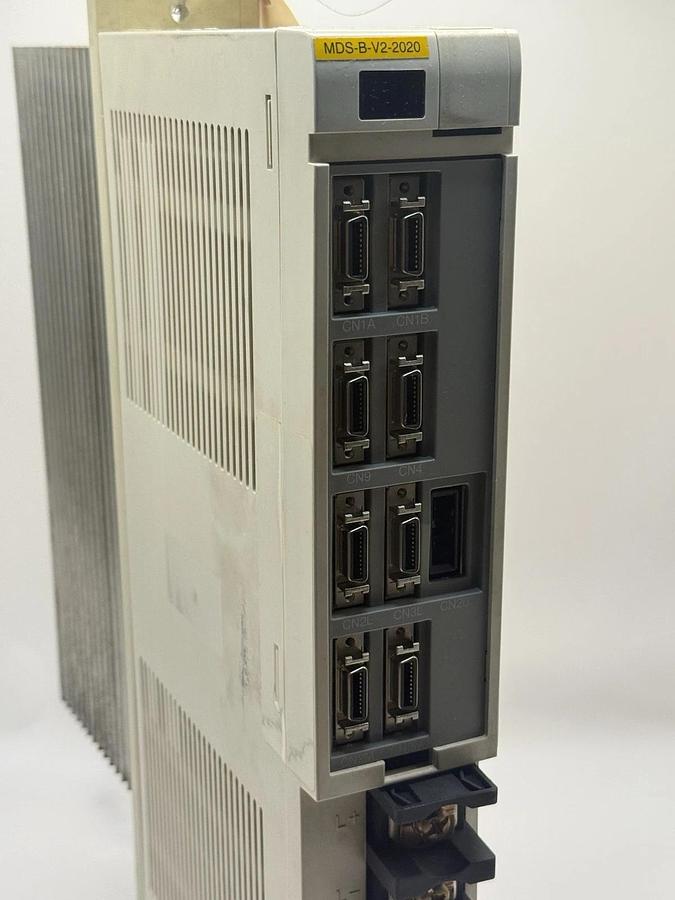 Used Mitsubishi Electric - Servo Amplifier Drive MDS-B-V2-2020 MDSBV22020