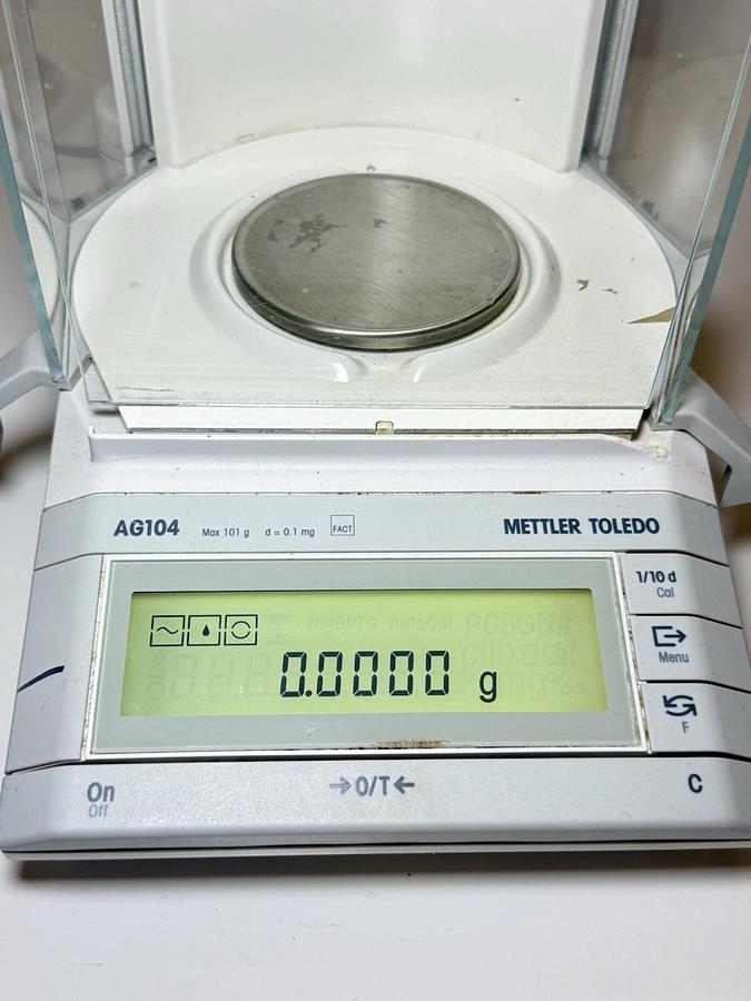 Used Mettler Toledo AG104 Laboratory Lab Digital Analytical Balance Scale