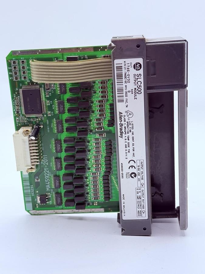 Used Allen Bradley 1746-OV32 Ser. C 5-50 VDC Output Module SLC 500 1746OV32