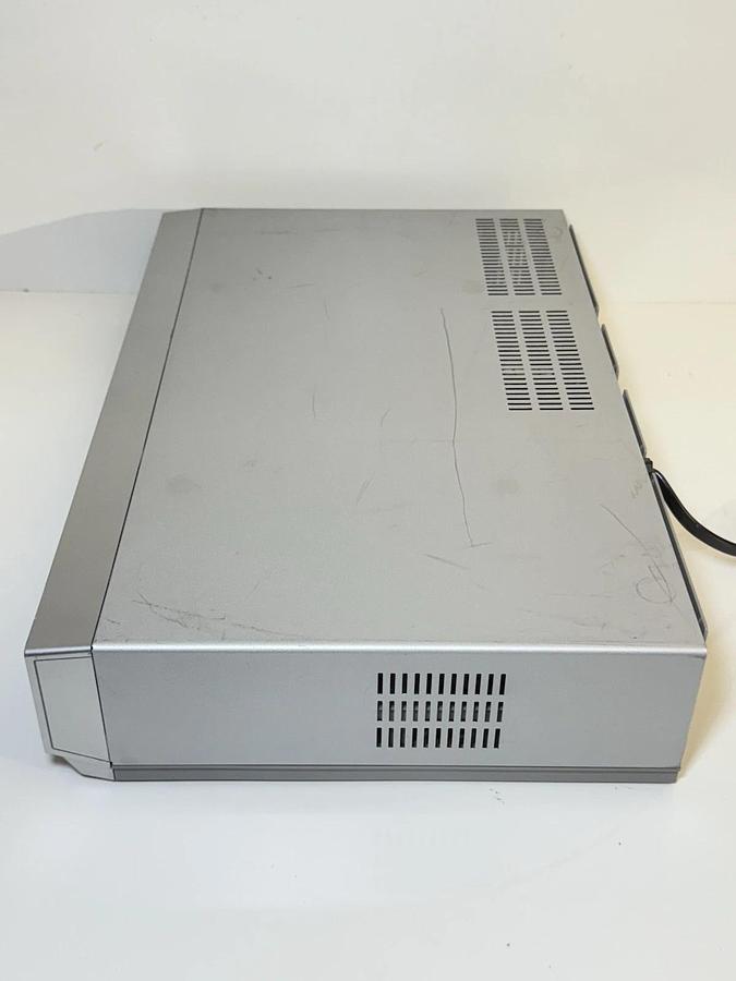 Used Sony SLV-D271P DVD Player / Video Cassette Recorder