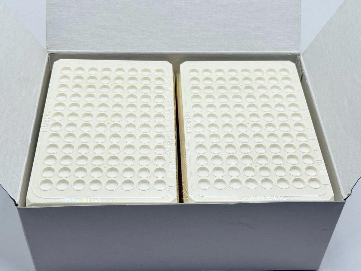 Used Packard BioScience Company - LumaPlate 96 Microplate 6005164 (10 pcs/box)