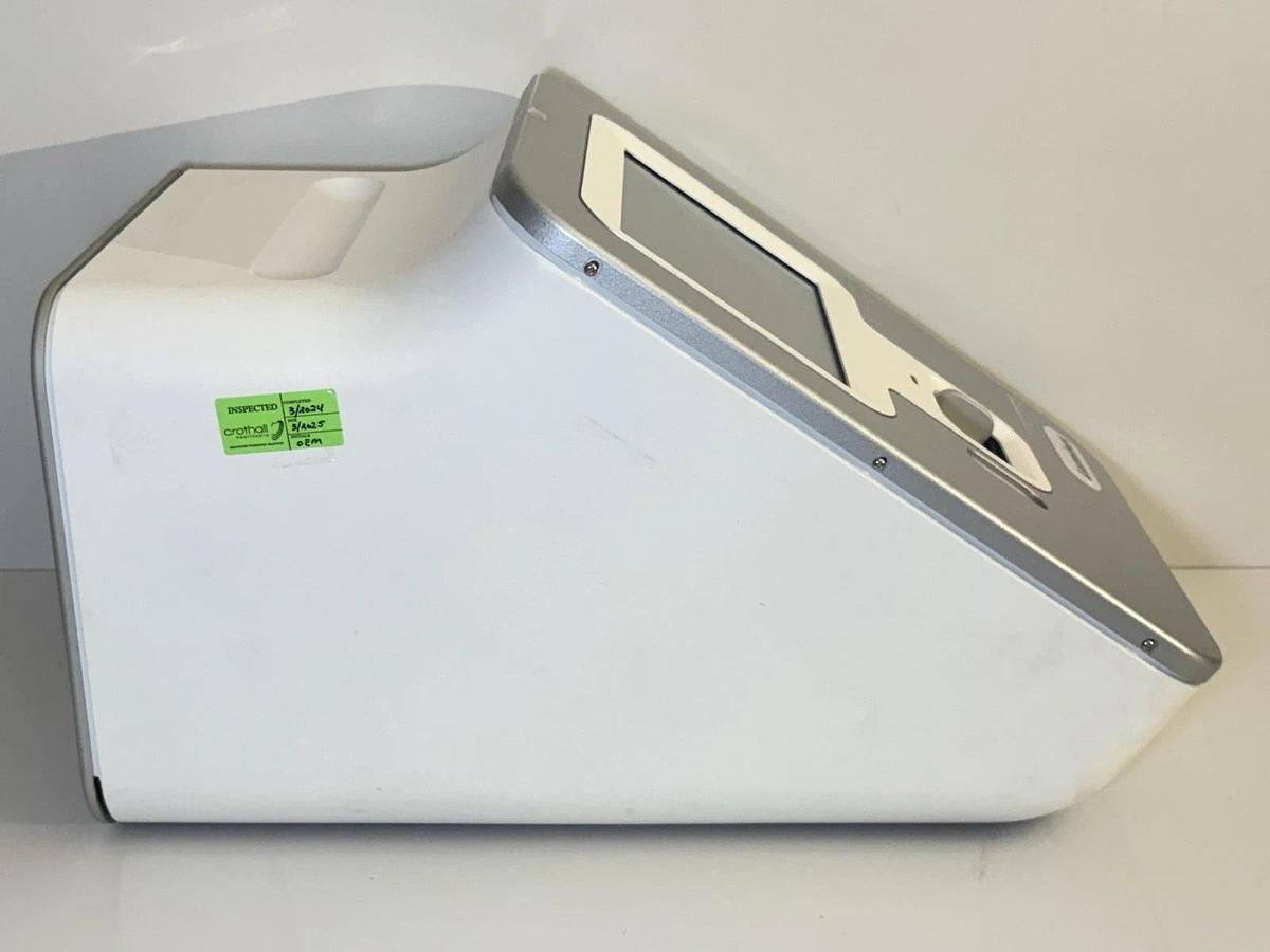 Used Nanosphere Verigene Processor SP Benchtop Analyzer 10-0000-07 + Luminex Reader