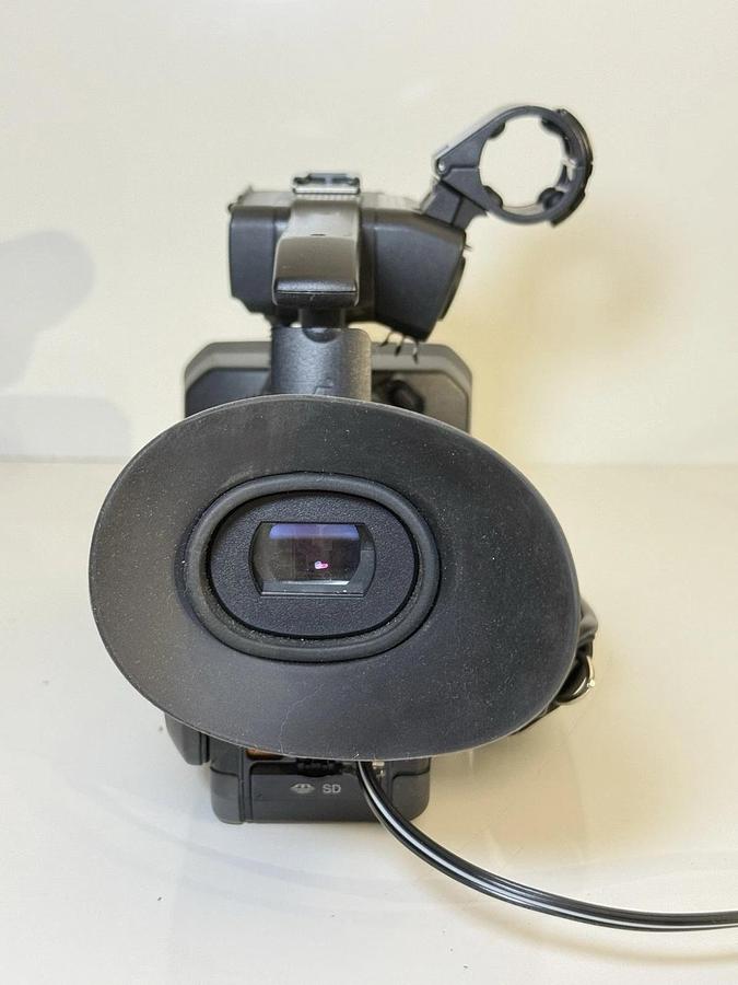 Used Sony HXR-NX70U Digital HD Compact Camera Video Recorder w/ Control Switch Block