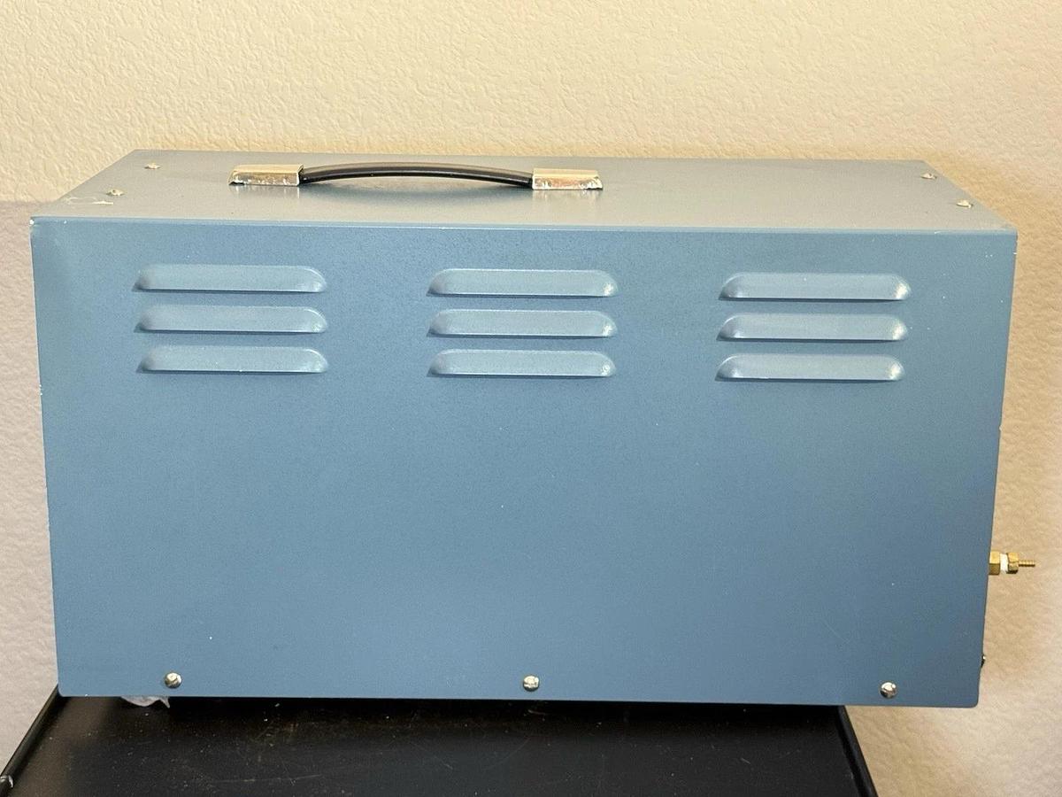 Used VICTOREEN 2800M Thermoluminescence Dosimeter Reader