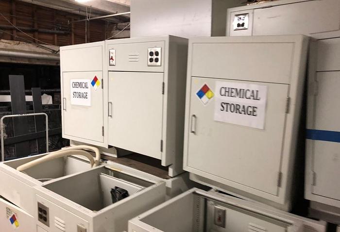 Used Hanson 6' Fume Hood, Model 5SA70