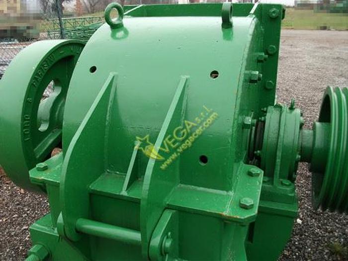 Usato Mulino a martelli LORO E PARISINI M 104