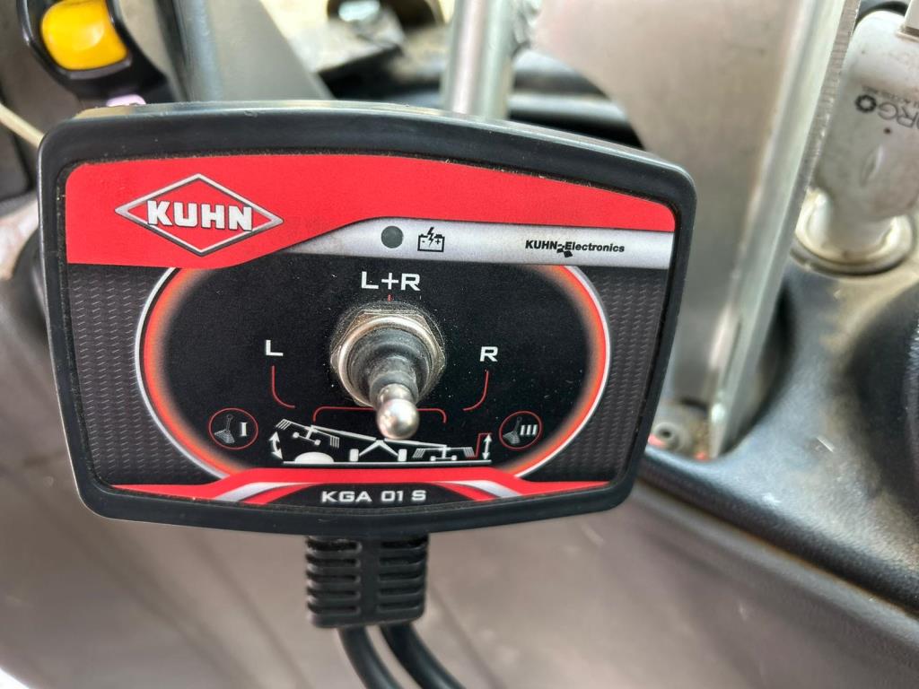 Used Kuhn GA7501+ Hay Rake