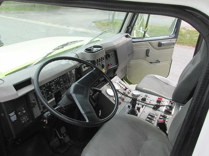 Used 1997 International 4800 Airport Crash Truck