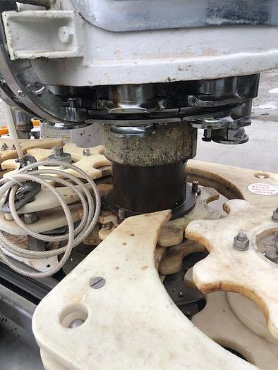 Used Meyer 24/8 Bottle Filler/Crowner