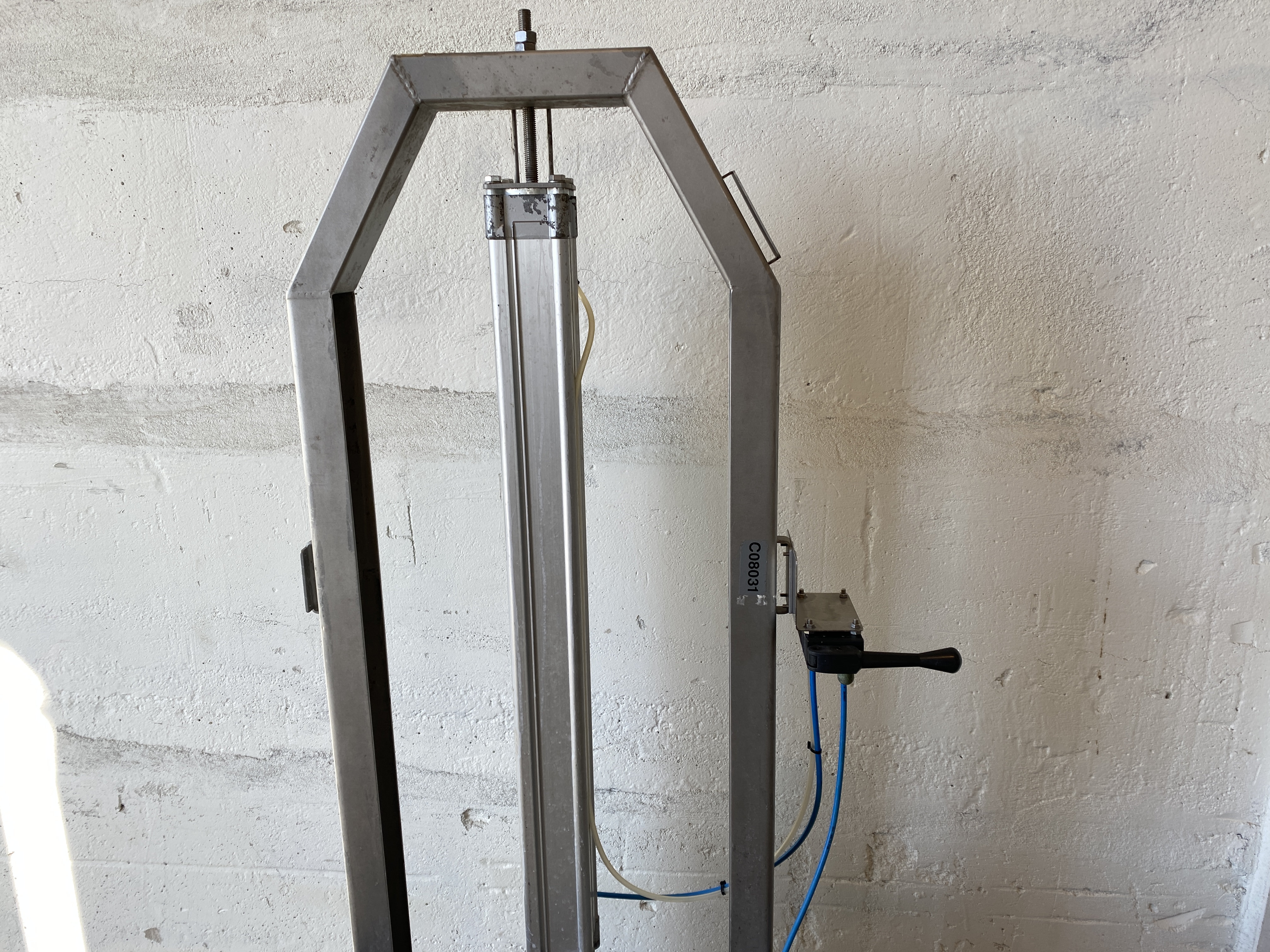 Refurbished #1358 Backlyft 60x40cm