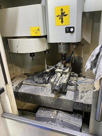 Gebraucht CNC Bearbeitungszentrum Vertikal HARDINGE BRIDGEPORT Interact 450 p3
