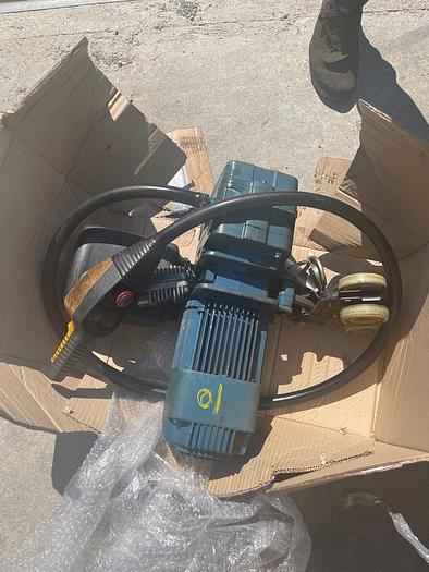 Usato GRU A BANDIERA 10