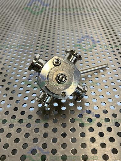 Used GE Healthcare Salvi DN6 814 4-way 316L Valve 18-5758-01 w/ 1/2" Sanitary Fitting