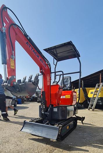 2022 Mini Excavator ATTACK AT10 - 950 kg.